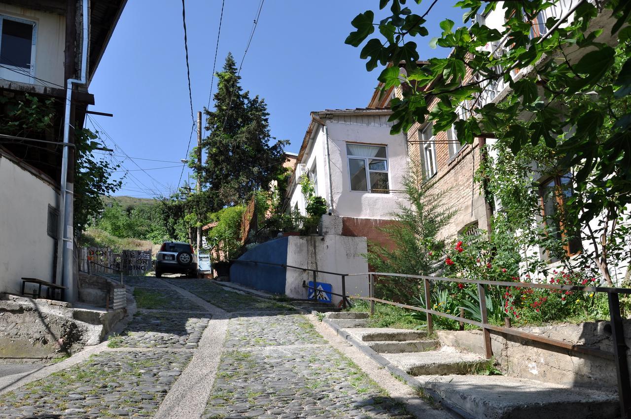 M42 Hostel Tbilisi Exterior foto