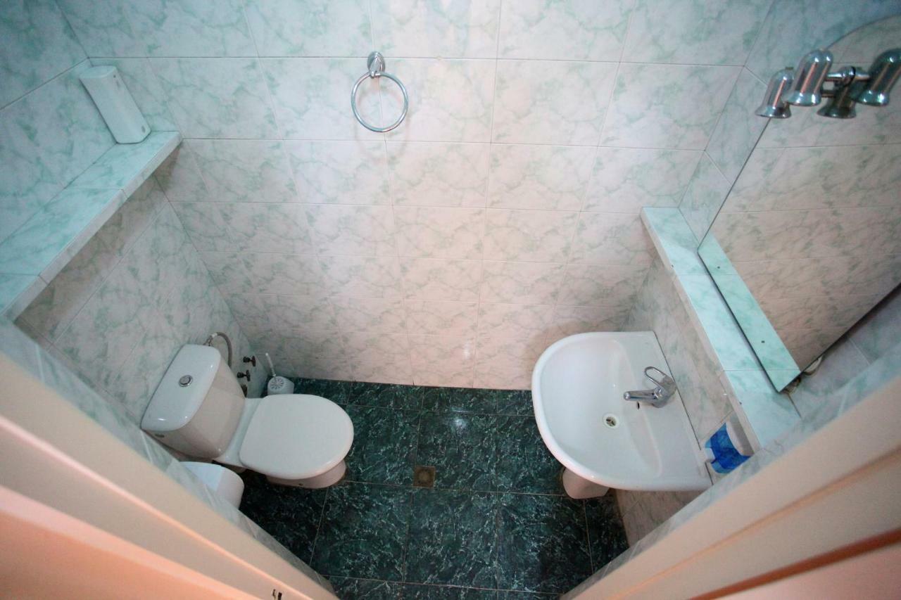 M42 Hostel Tbilisi Exterior foto